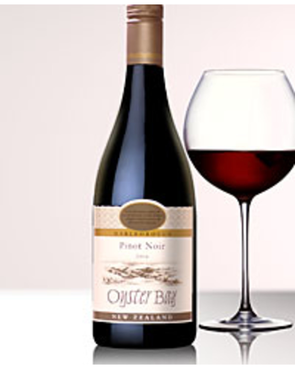 2006 Oyster Bay Pinot Noir Nicks Wine Merchants