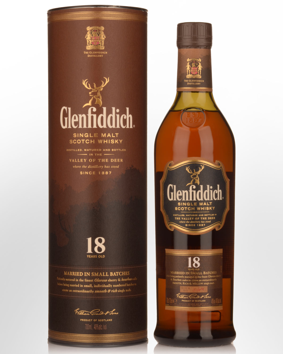 Glenfiddich 18 Year Old Single Malt Scotch Whisky (700ml) - Older Packaging
