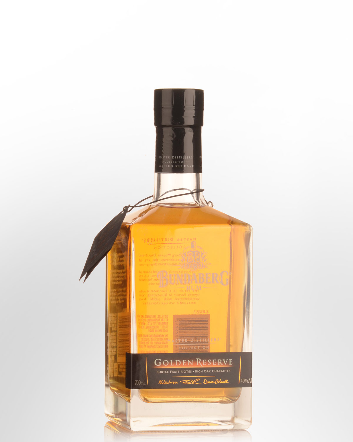 Bundaberg Master Distillers Golden Reserve Rum (700ml) | Nicks Wine ...